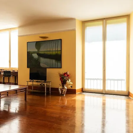 Apartment Youhosty - Montenapoleone Noble Flat