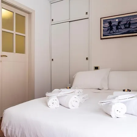 Youhosty - Montenapoleone Noble Flat Apartment *