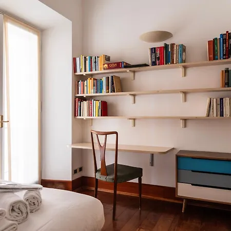 Apartment Youhosty - Montenapoleone Noble Flat *