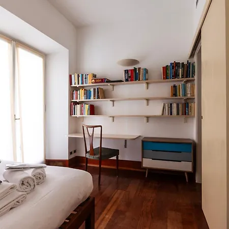 Apartment Youhosty - Montenapoleone Noble Flat *